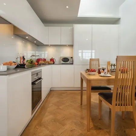 1 Bed In Lcc52 度假居