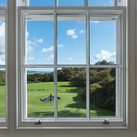 1 Bed In Lcc52 Spark Bridge