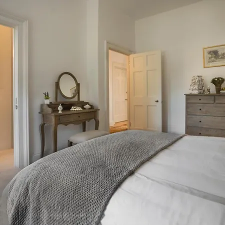 Hébergement de vacances 1 Bed In Oc-lcc52